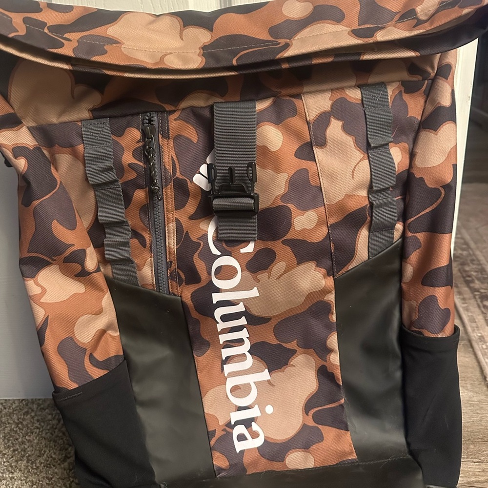 Columbia Camo Rolltop Backpack | Zigzag 30L Water-Resistant Pack